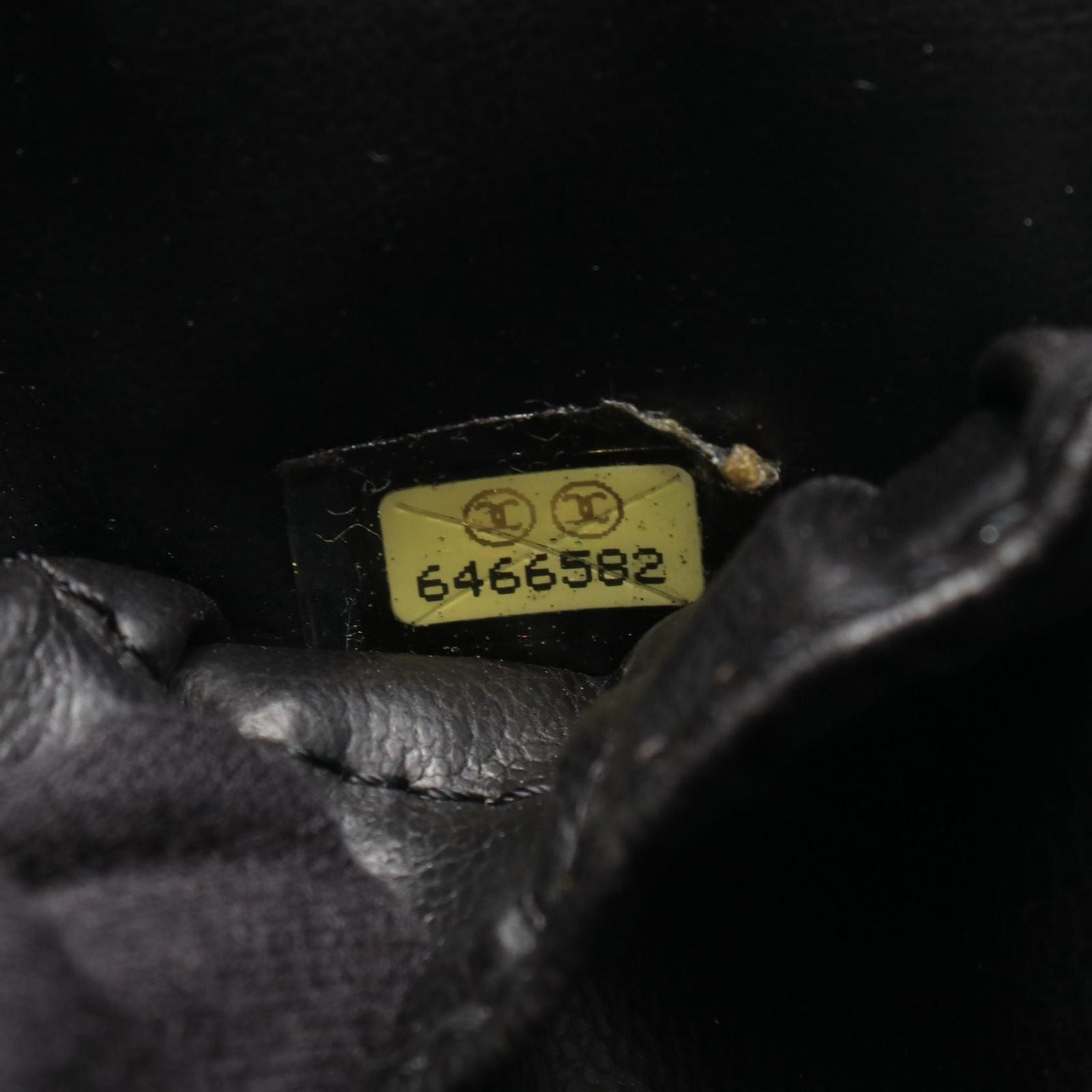Chanel Handbag CC Logo Black Caviar Leather Vertical Vanity — view 5