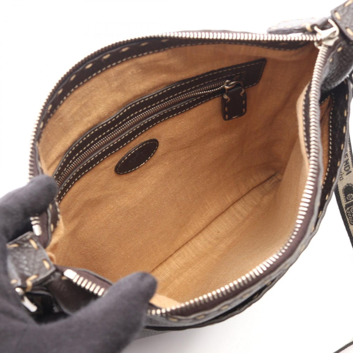 Fendi Shoulder Bag Selleria Brown Leather — view 3
