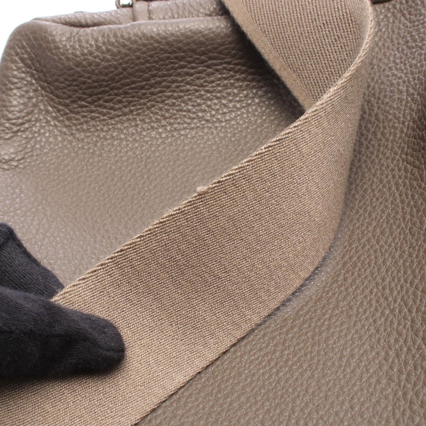 Prada Shoulder Bag Vitello Daino Gray Leather to Line Guru Logo — view 6
