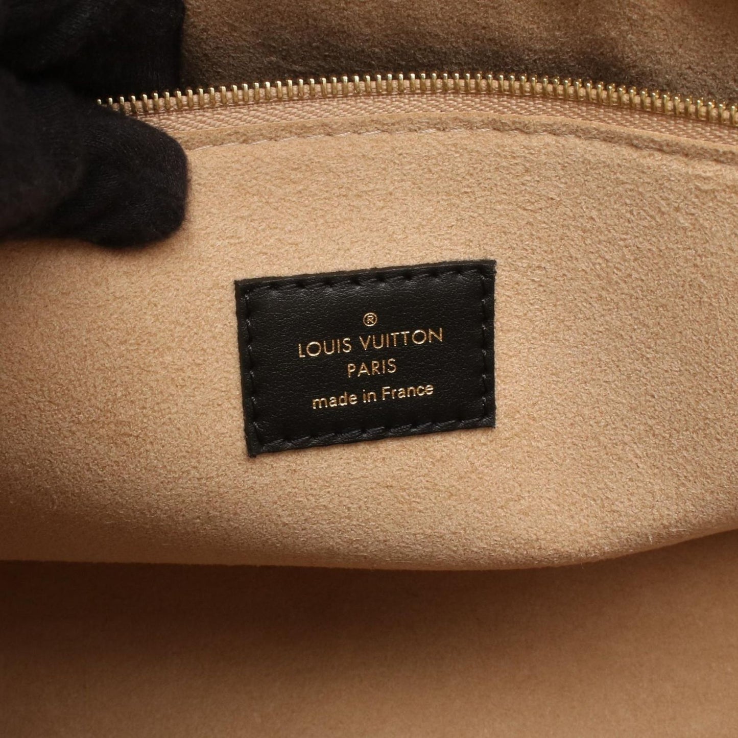 Louis Vuitton Handbag on My Side MM Monogram Rouge Pillat Leather Canvas — view 4