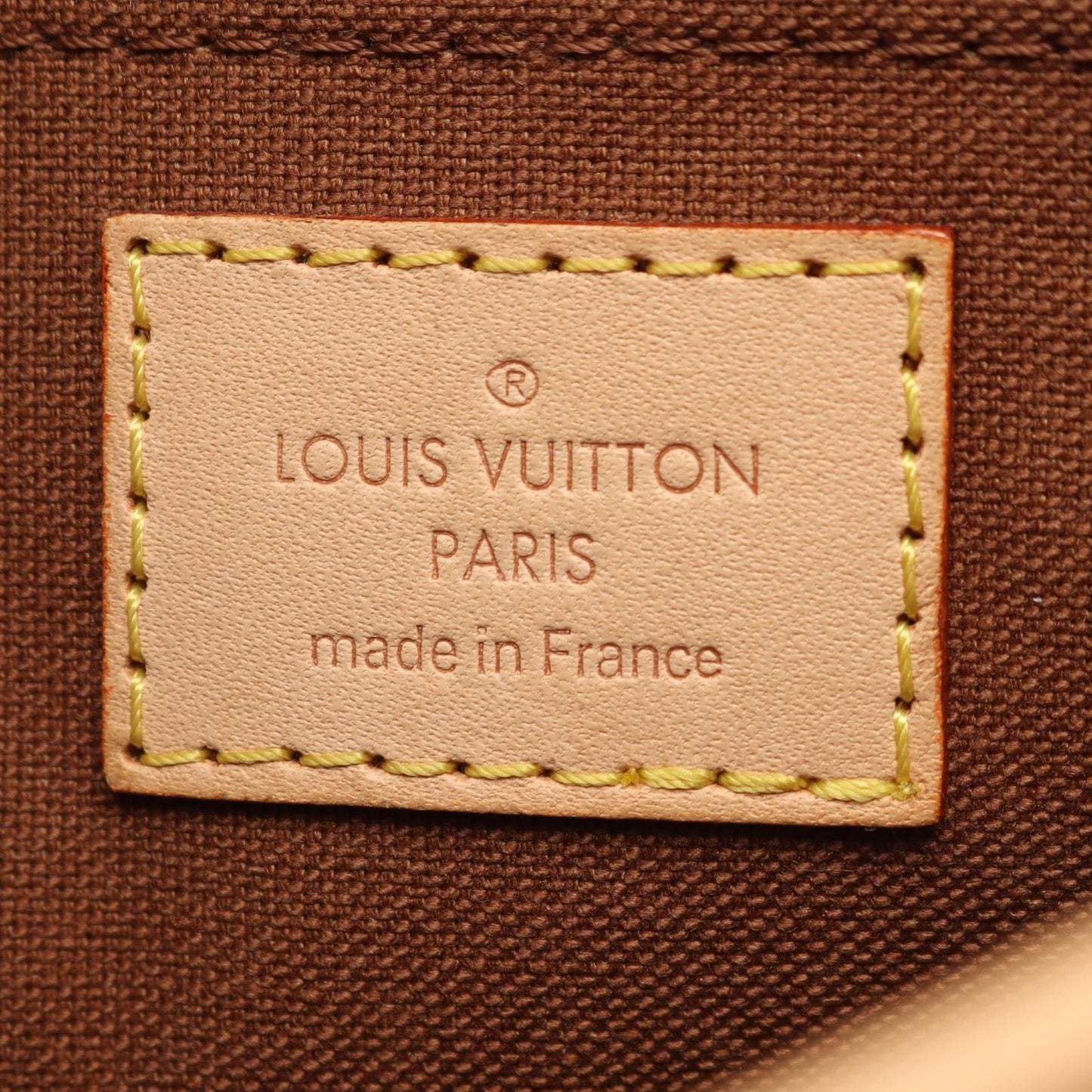Louis Vuitton Shoulder Bag Solonge Monogram Leather — view 4