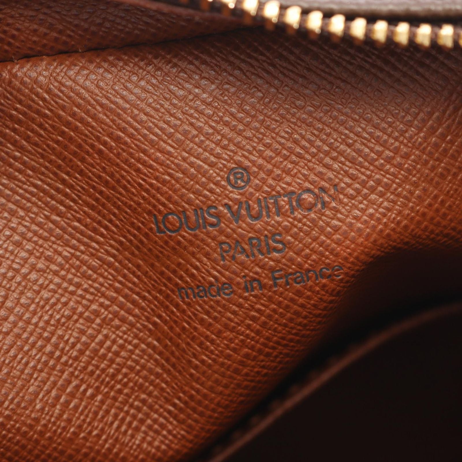 Louis Vuitton Shoulder Bag Amazon Monogram Leather — view 4