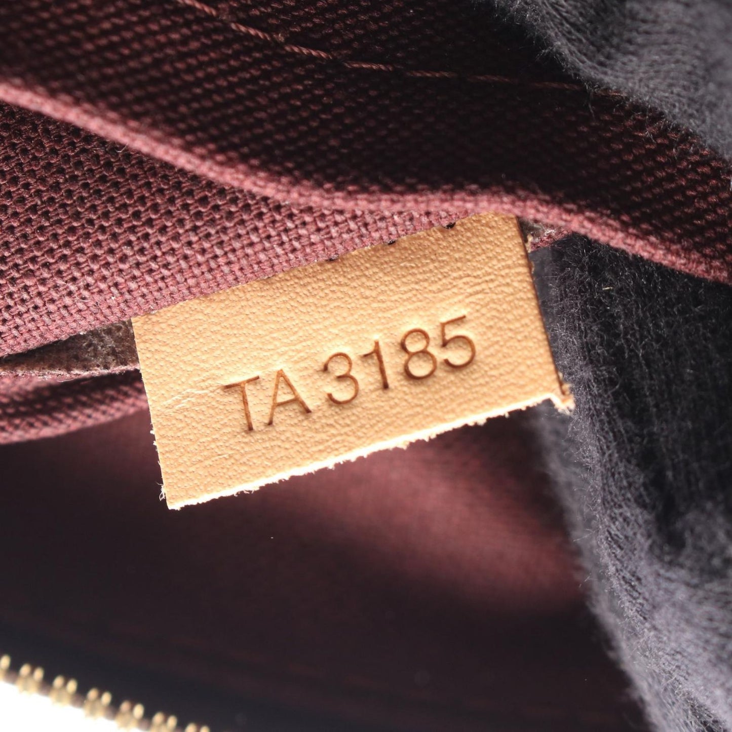 Louis Vuitton Handbag Turenne PM Leather — view 5