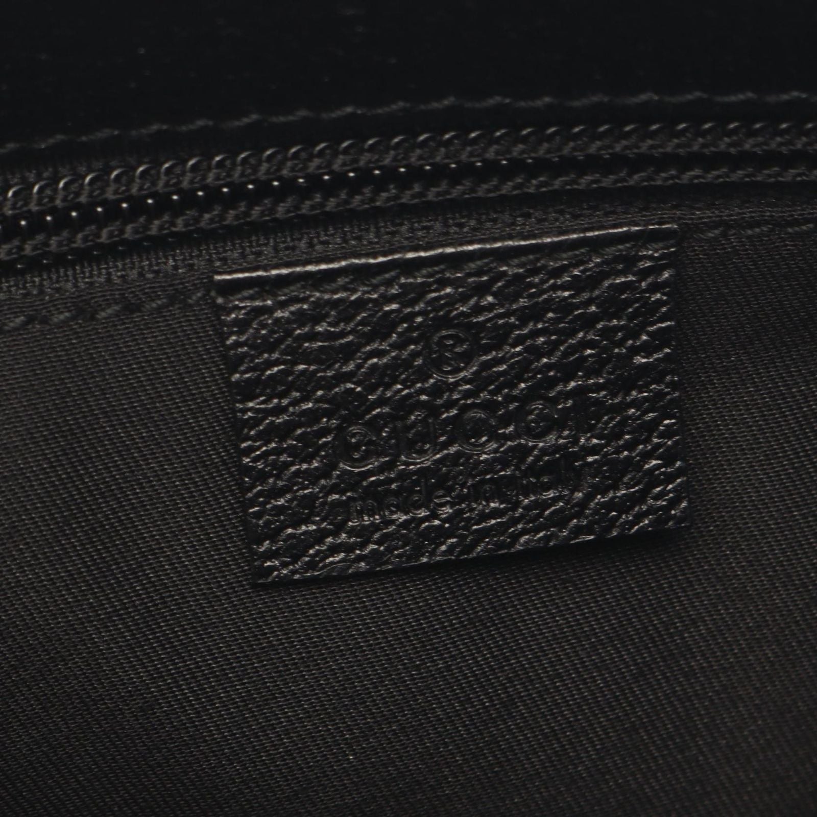 Gucci Shoulder Bag GG Canvas Black — view 4