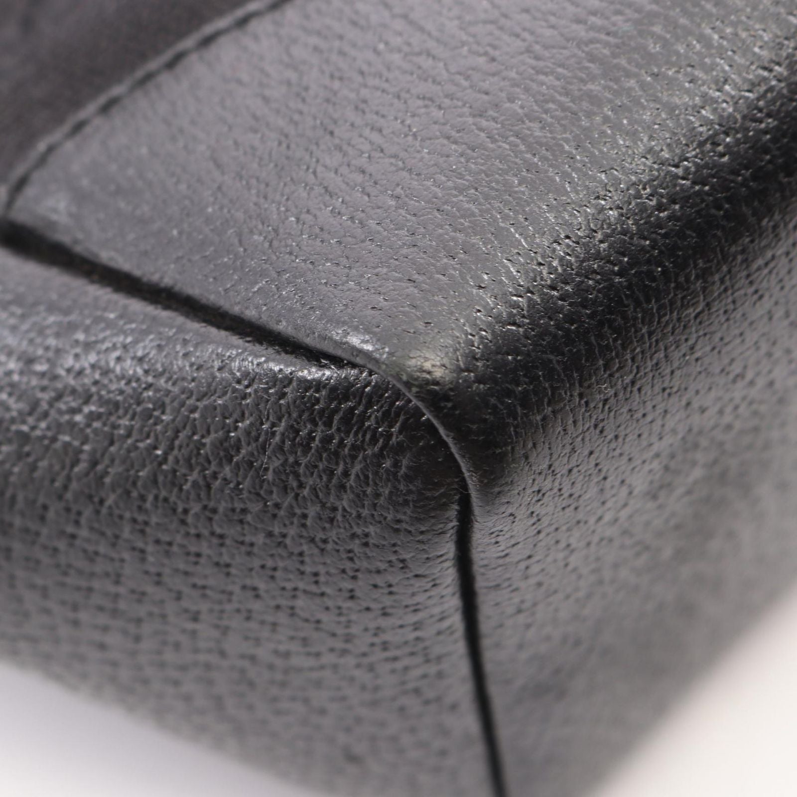 Gucci Shoulder Bag GG Canvas Black — view 7