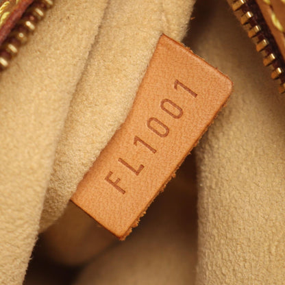 Louis Vuitton Shoulder Bag Looping MM Monogram Leather — view 5