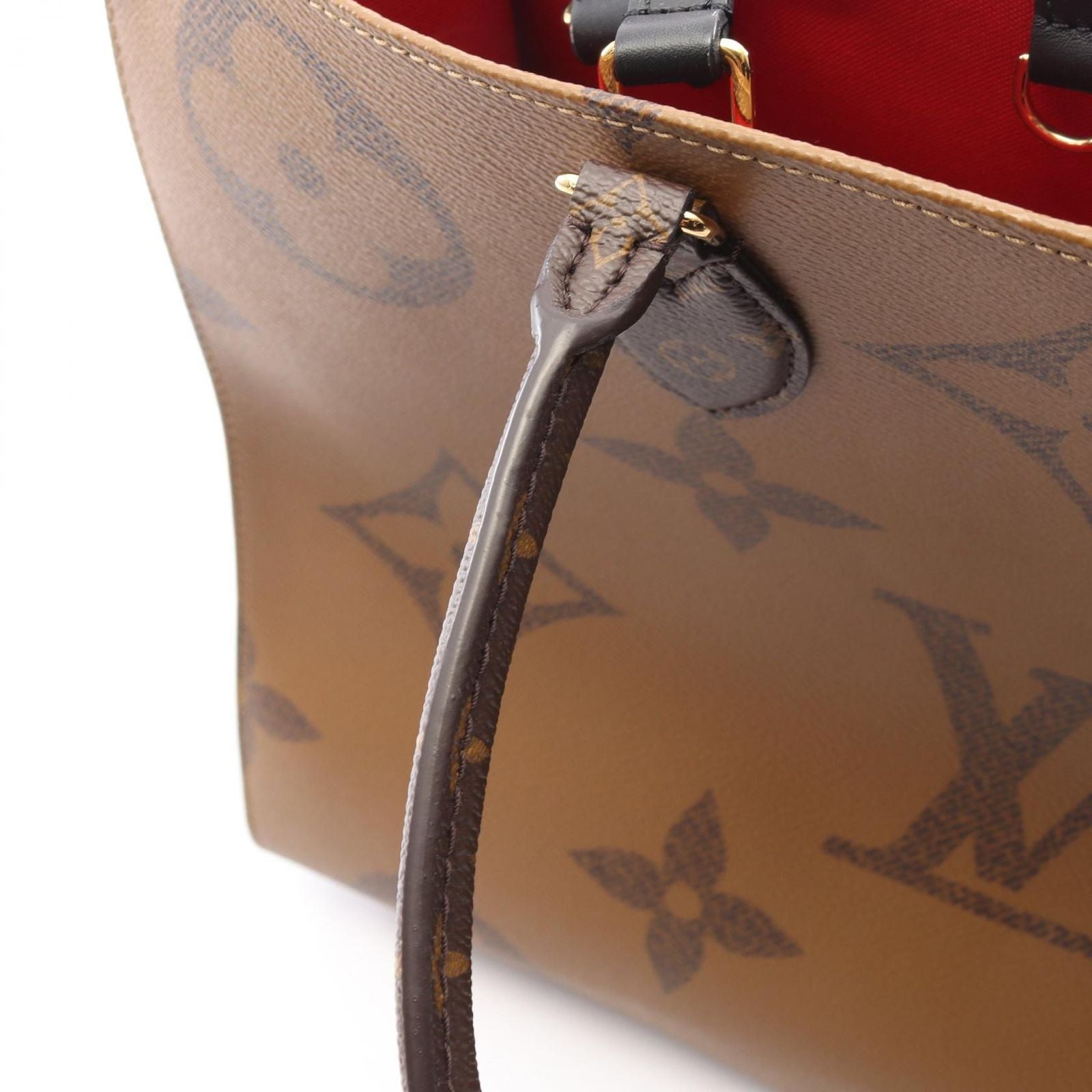 Louis Vuitton Shoulder Bag On The Go GM Monogram Giant Reverse Leather — view 7
