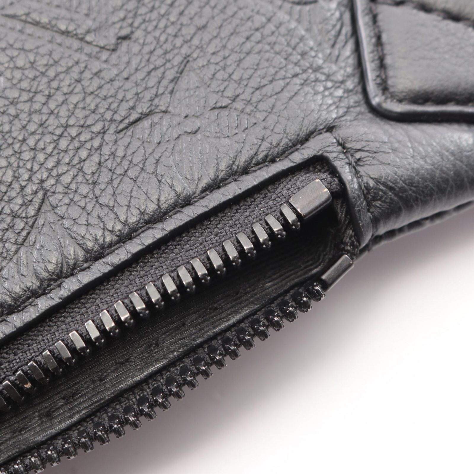 Louis Vuitton Waist Bag Duo Monogram Shadow Noir Leather — view 6