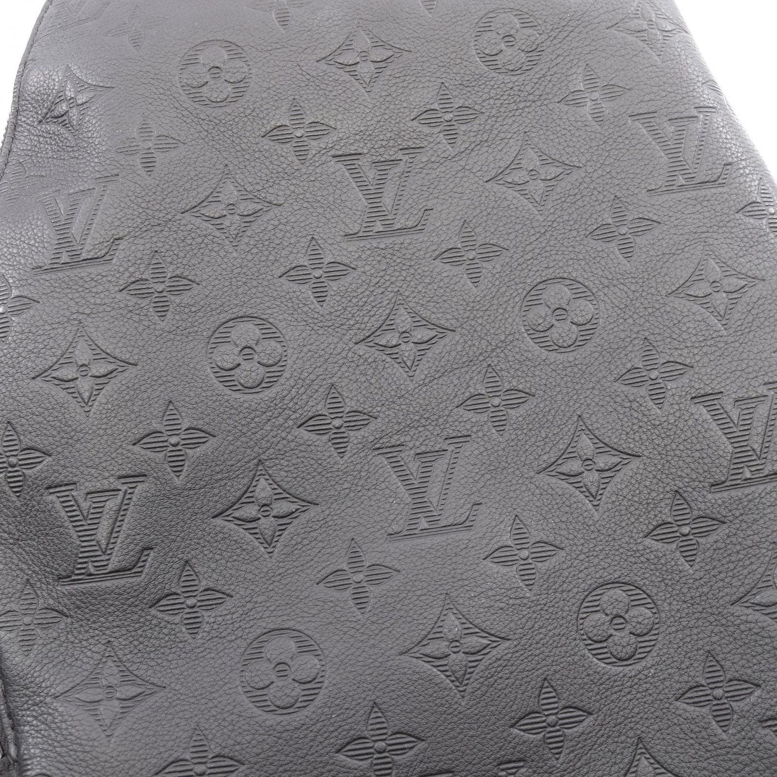 Louis Vuitton Waist Bag Duo Monogram Shadow Noir Leather — view 8