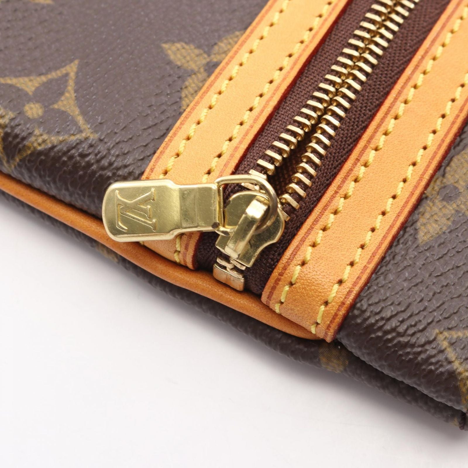 Louis Vuitton Shoulder Bag Pochette Bosfall Leather — view 7