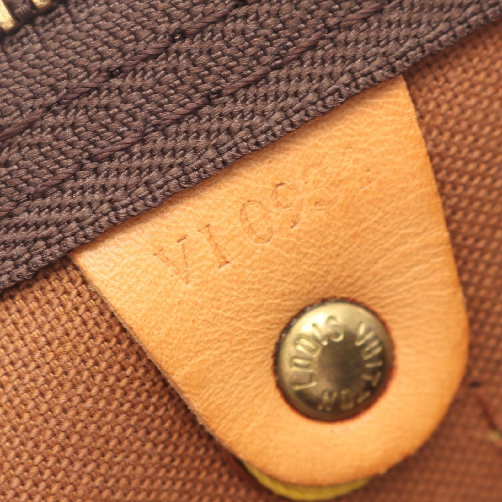 Louis Vuitton Boston Bag Keepall 60 Leather — view 5