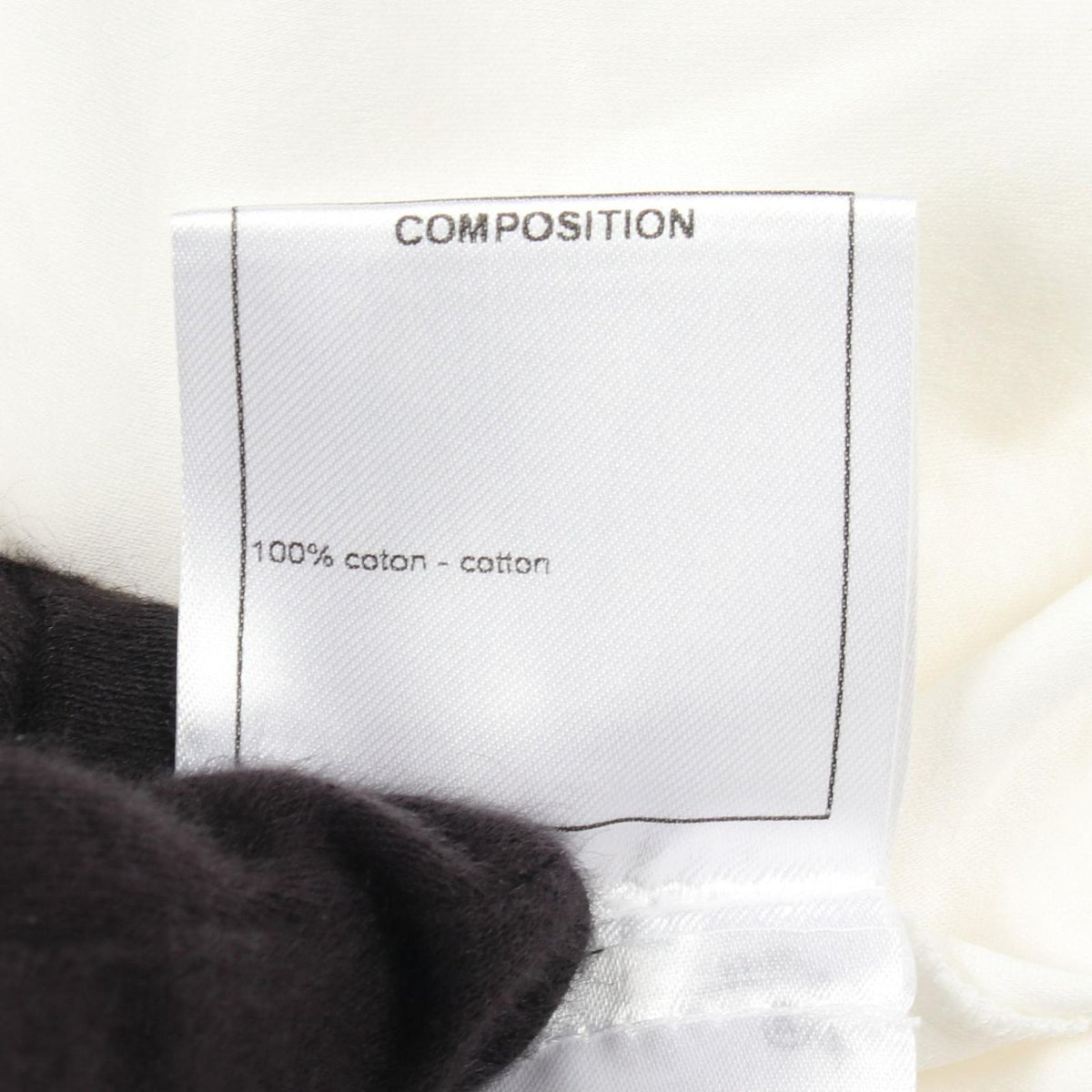 Chanel Short Sleeve T-Shirt CC Logo Button Cotton — view 5