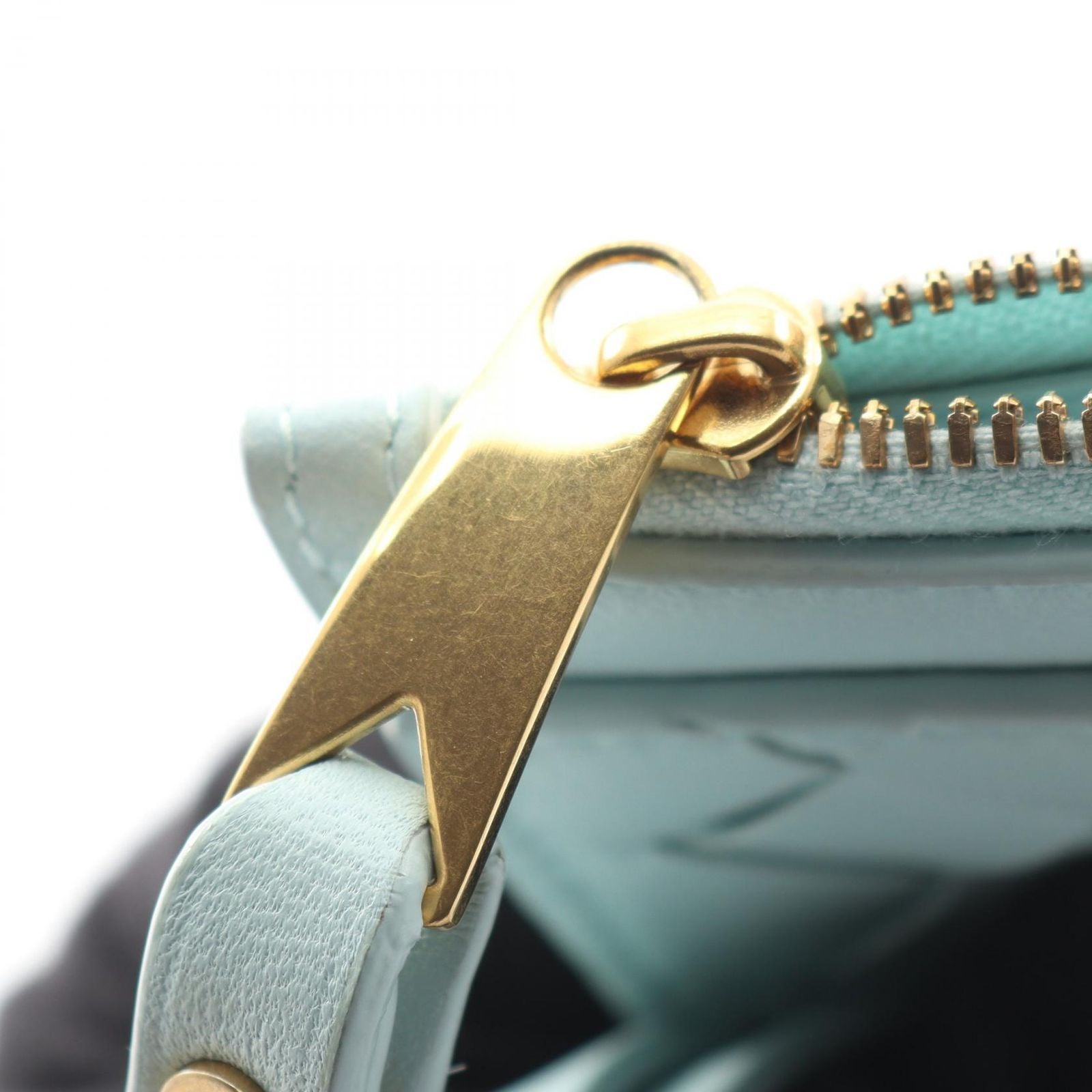 Bottega Veneta Pouch Intrecciato with Hand Strap Light Blue Leather — view 8