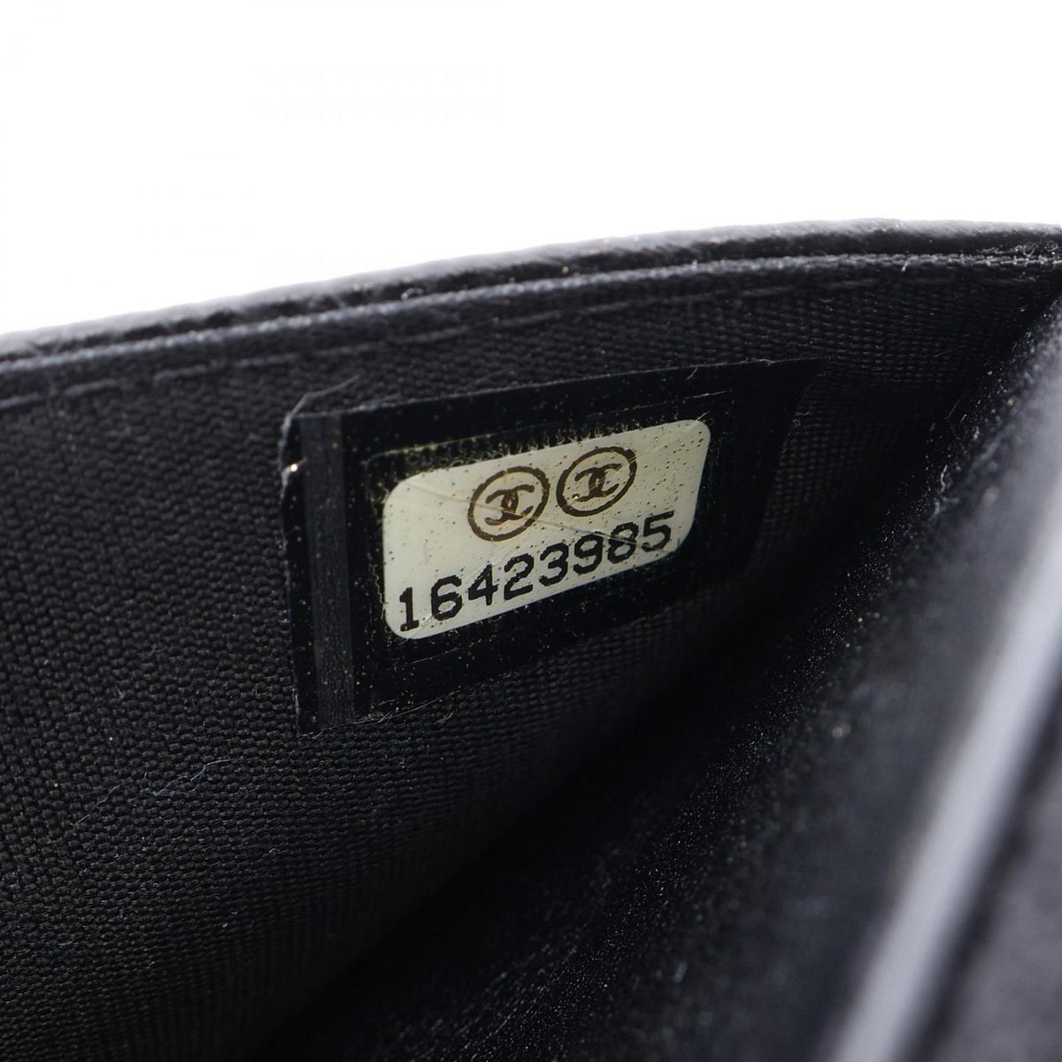 Chanel Shoulder Bag CC Logo Black Caviar Leather Quilted Chain Wallet — view 5