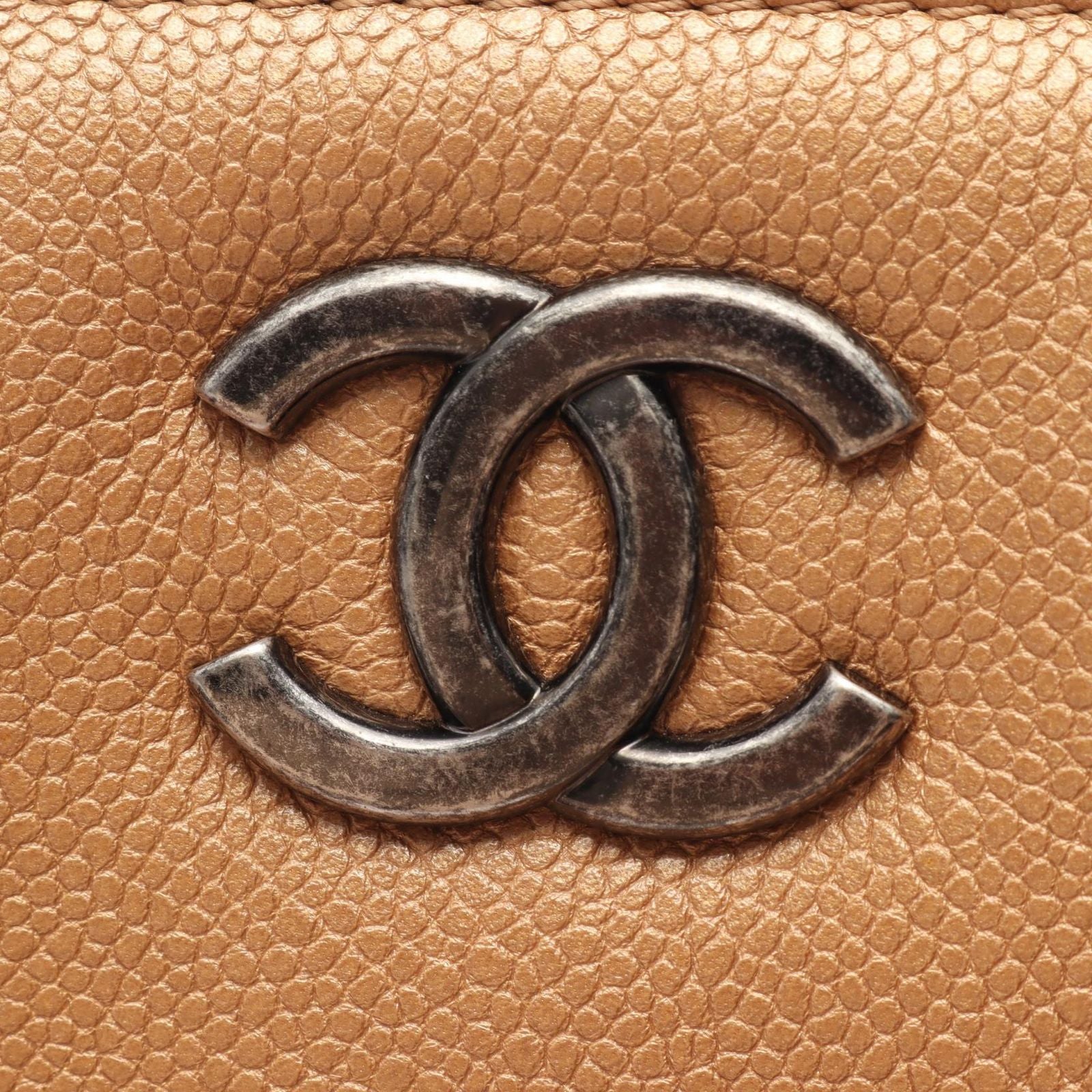 Chanel Tote Bag CC Logo Antique Silver Gold Caviar Leather Chain — view 6