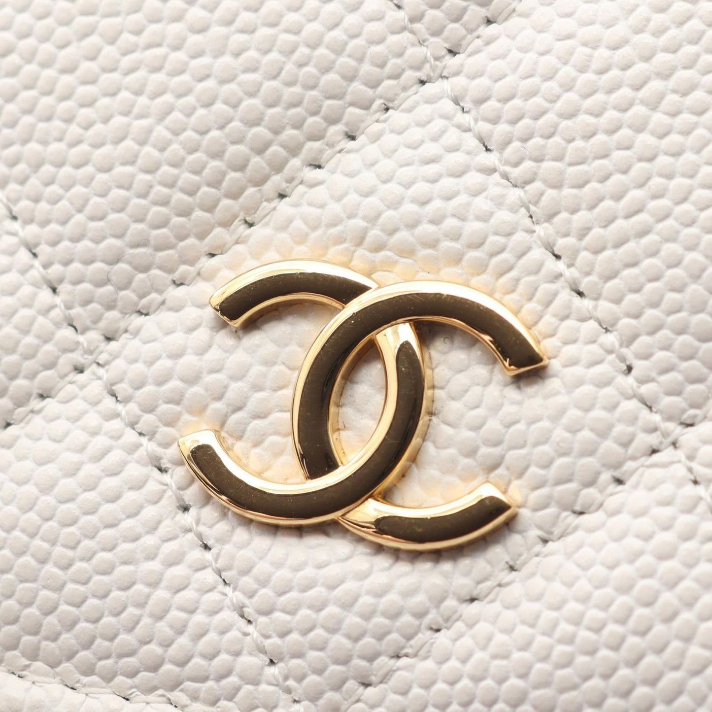 Chanel Shoulder Bag Quilted Playing Cards White Caviar Leather — view 7