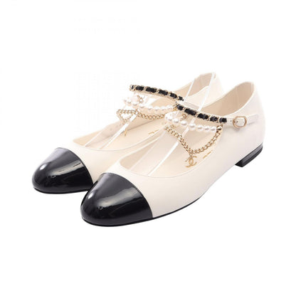 Chanel CC Logo Chain Mary Jane White Leather Patent Flat Shoes