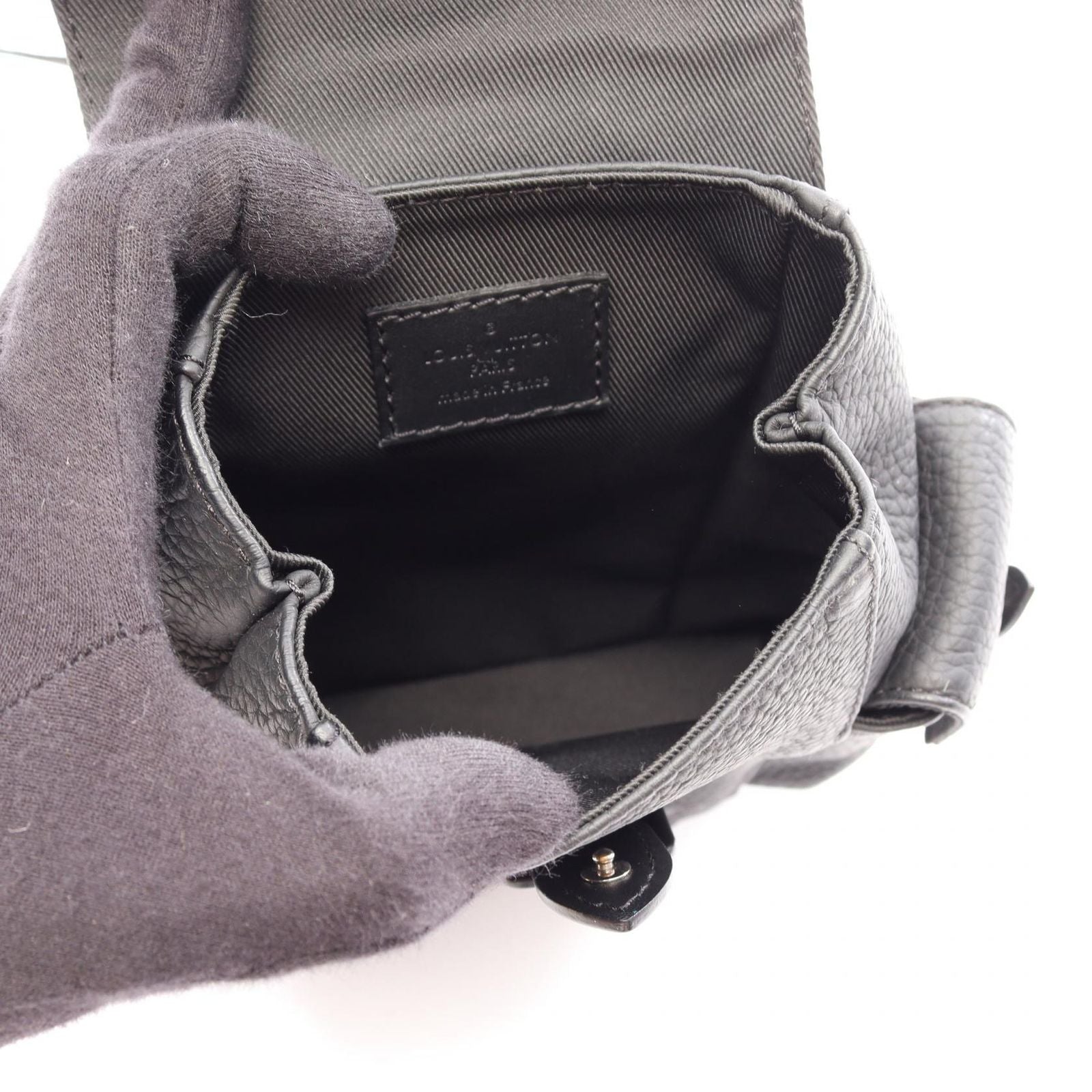 Louis Vuitton Waist Bag Christopher XS Noir Leather — view 3