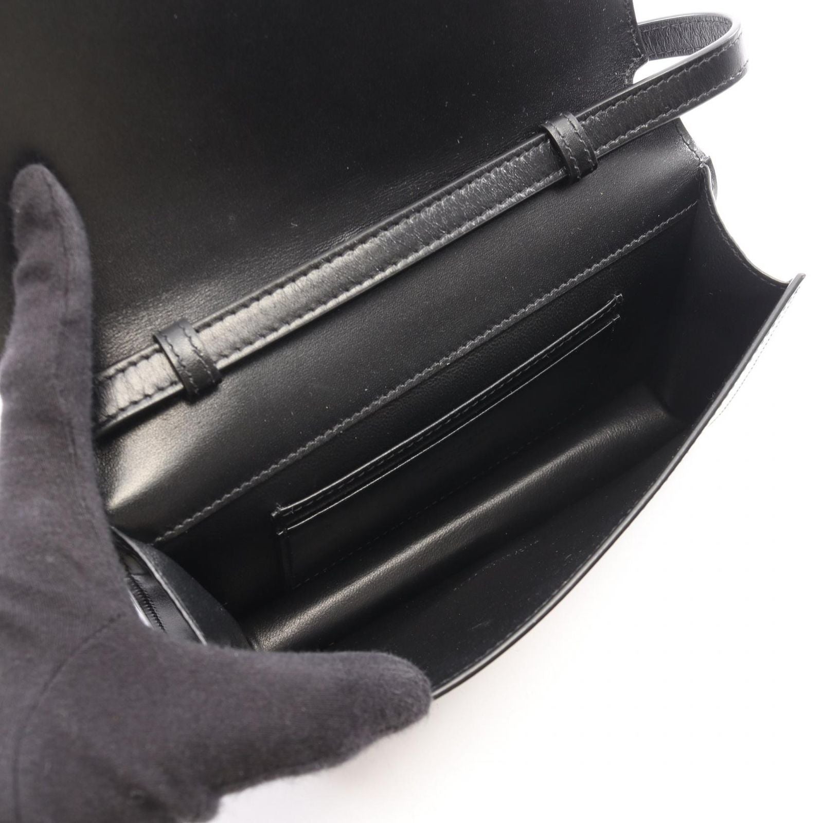 Saint Laurent Paris Shoulder Bag Black Leather — view 3