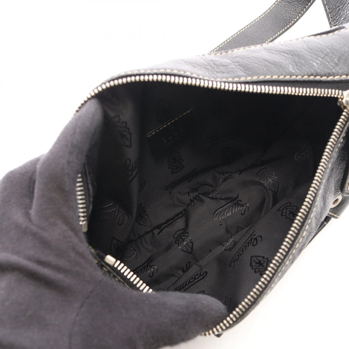 Gucci Shoulder Bag Crest Black Leather — view 3