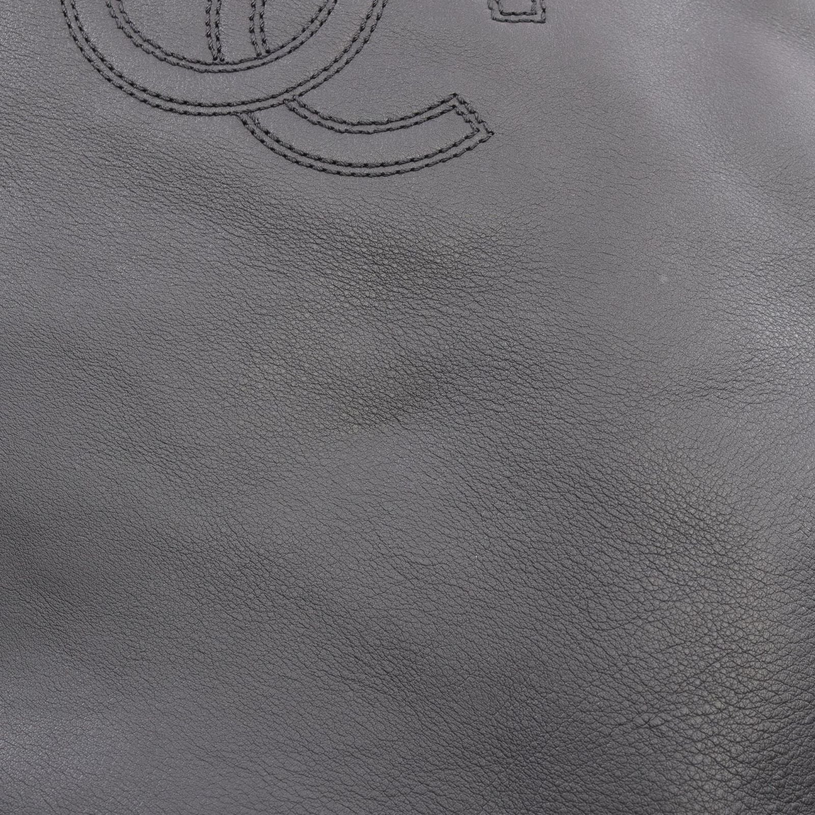 Chanel Tote Bag CC Logo Black Lambskin — view 7