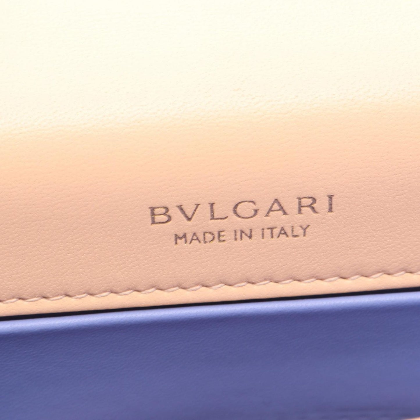 Bvlgari Serpenti Forever 2-Way Light Pink Leather Shoulder Bag — view 4