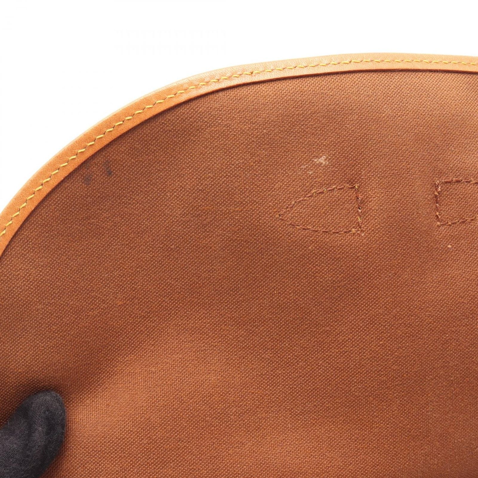 Louis Vuitton Shoulder Bag Saumur 30 Monogram Leather — view 7