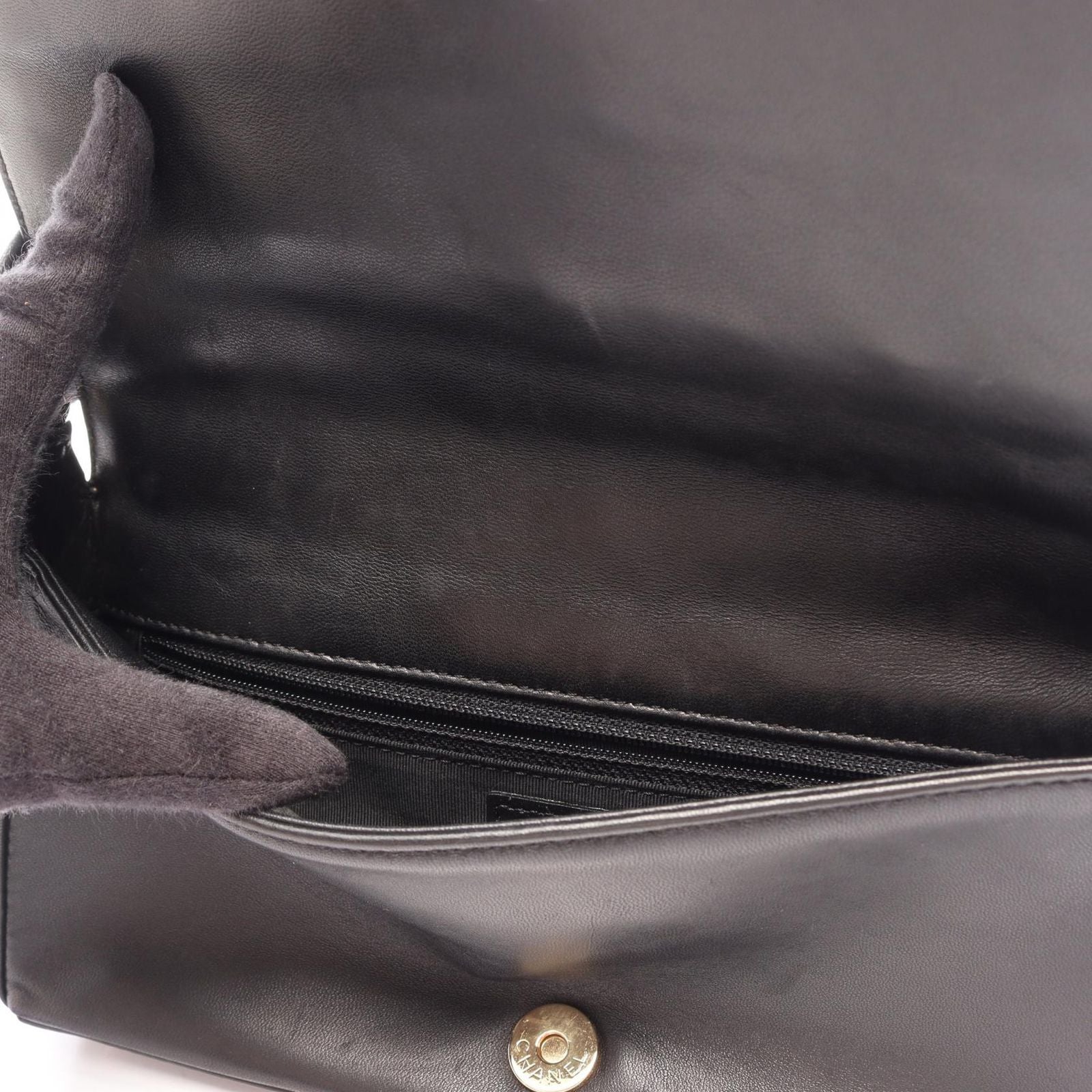 Chanel Shoulder Bag Choco Bar CC Logo Black Lambskin Bar CC — view 7