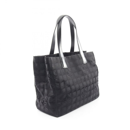 Chanel Tote Bag New Travel Line MM Black Leather MM — view 2