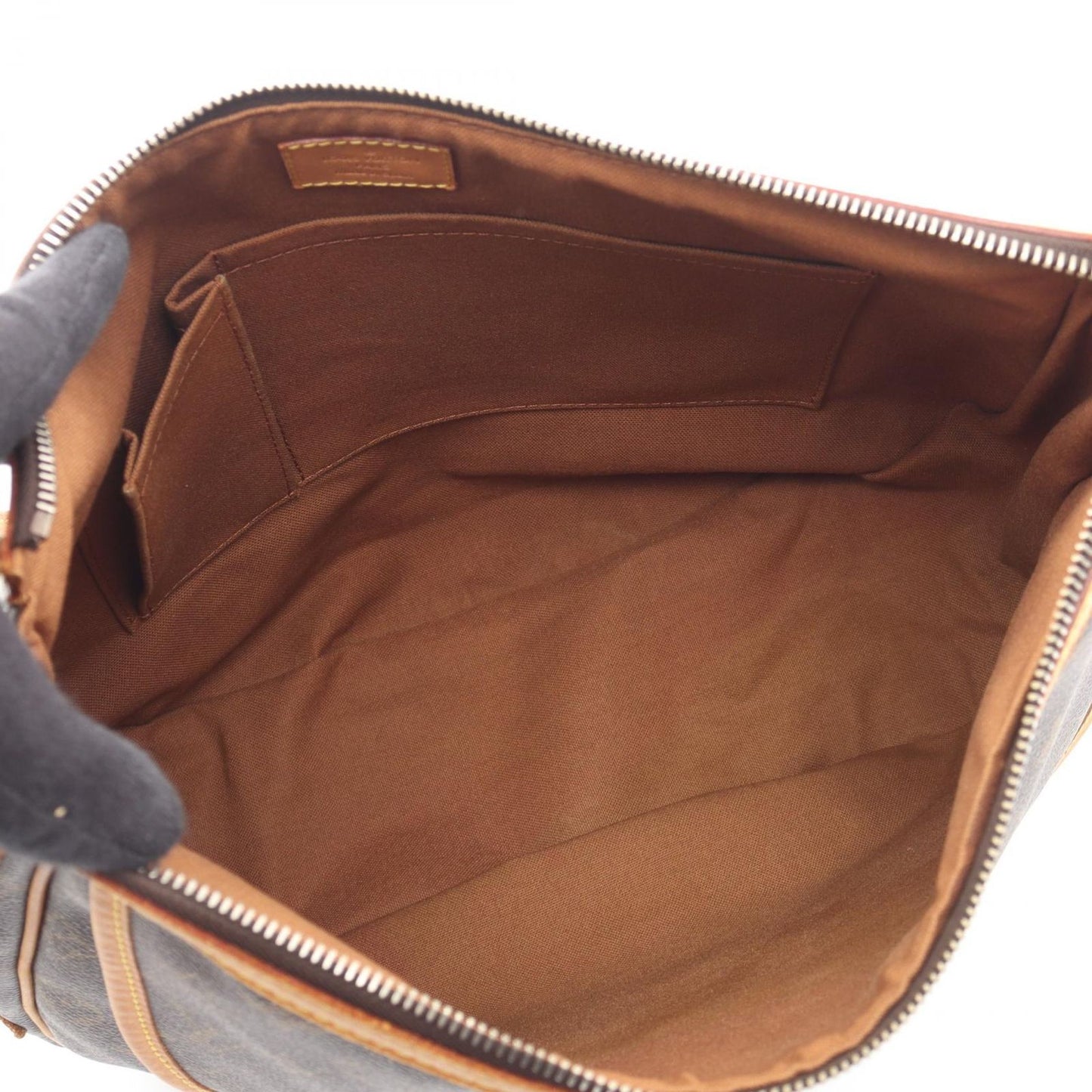 Louis Vuitton Shoulder Bag Tulum GM Leather — view 3