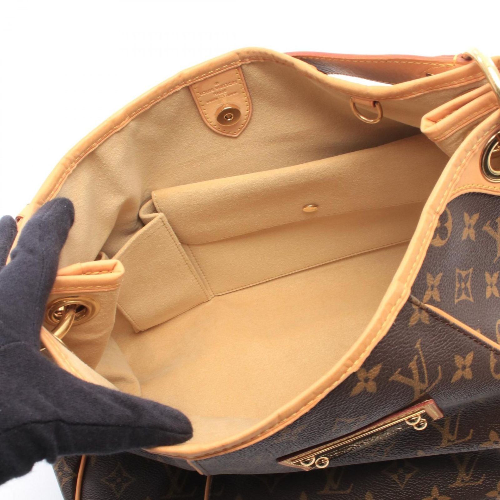 Louis Vuitton Shoulder Bag Galleria PM Leather — view 3