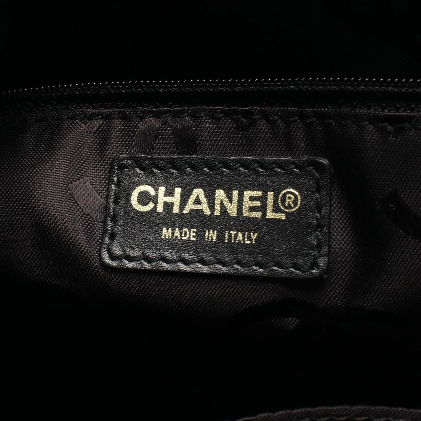 Chanel Tote Bag Wild Stitch Black Leather — view 4