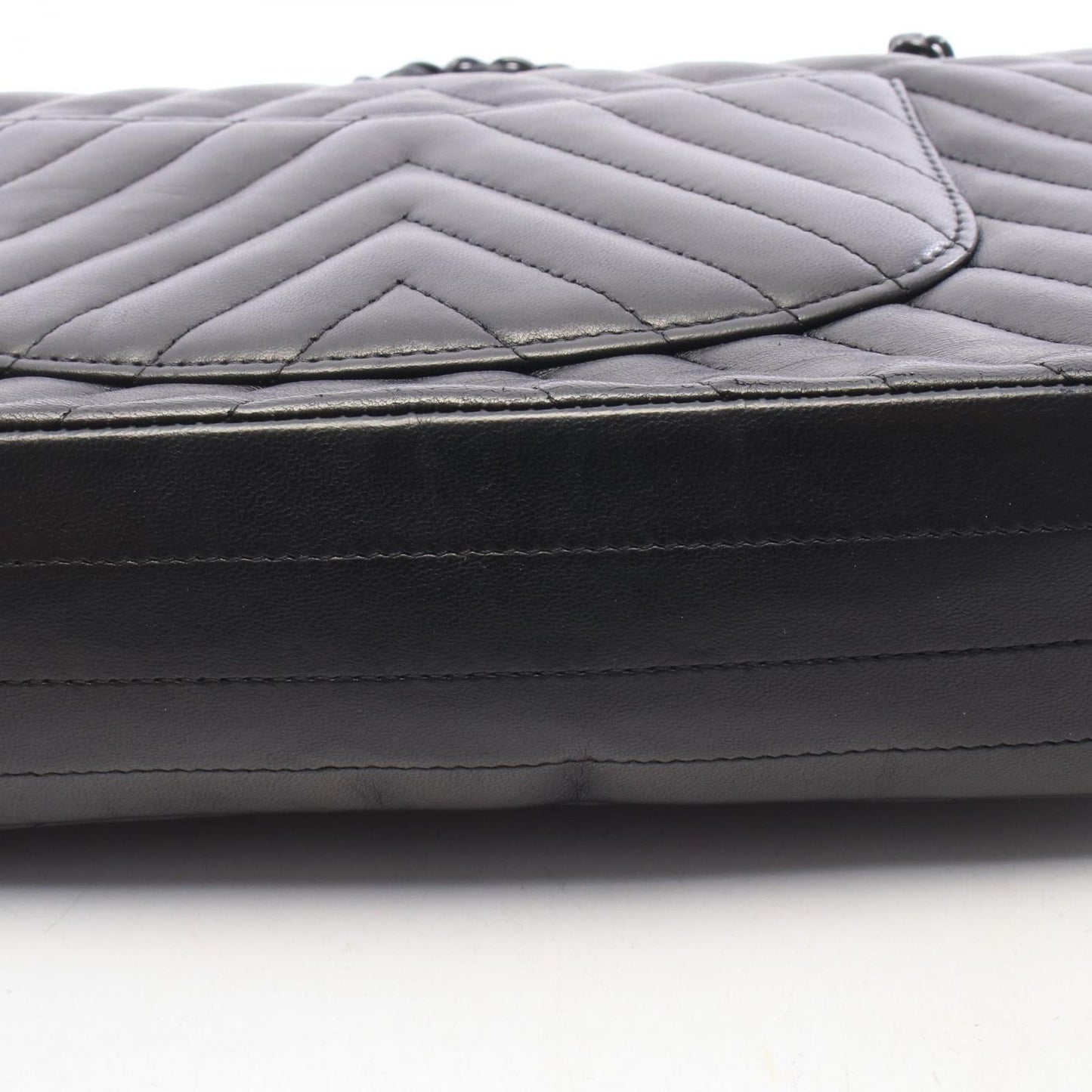 Chanel Shoulder Bag Chevron V-Stitch Double Flap Black Lambskin Chain — view 7