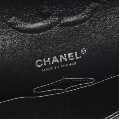 Chanel Shoulder Bag Chevron V-Stitch Double Flap Black Lambskin Chain — view 4