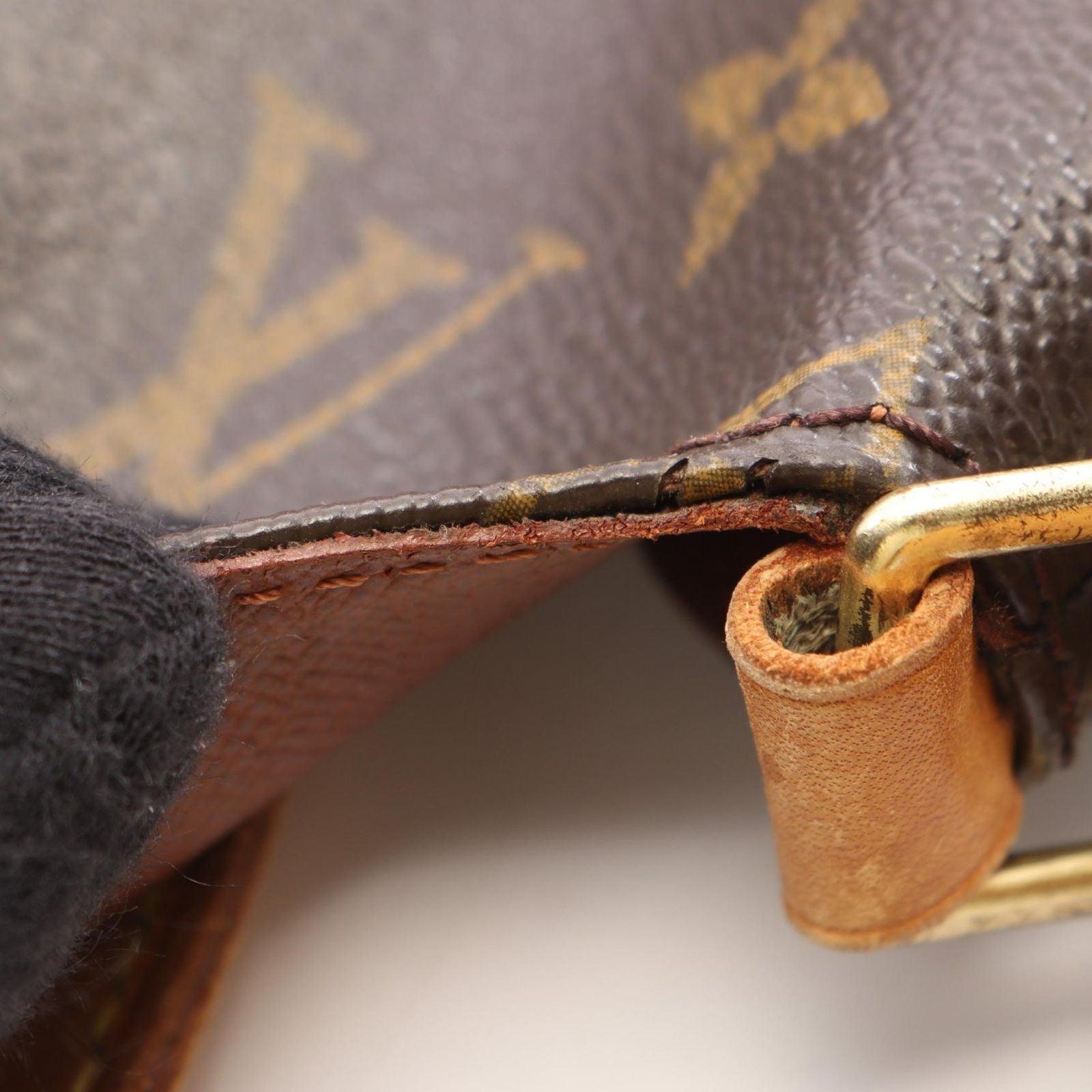 Louis Vuitton Shoulder Bag Musette Tango Long Strap Monogram Leather — view 7