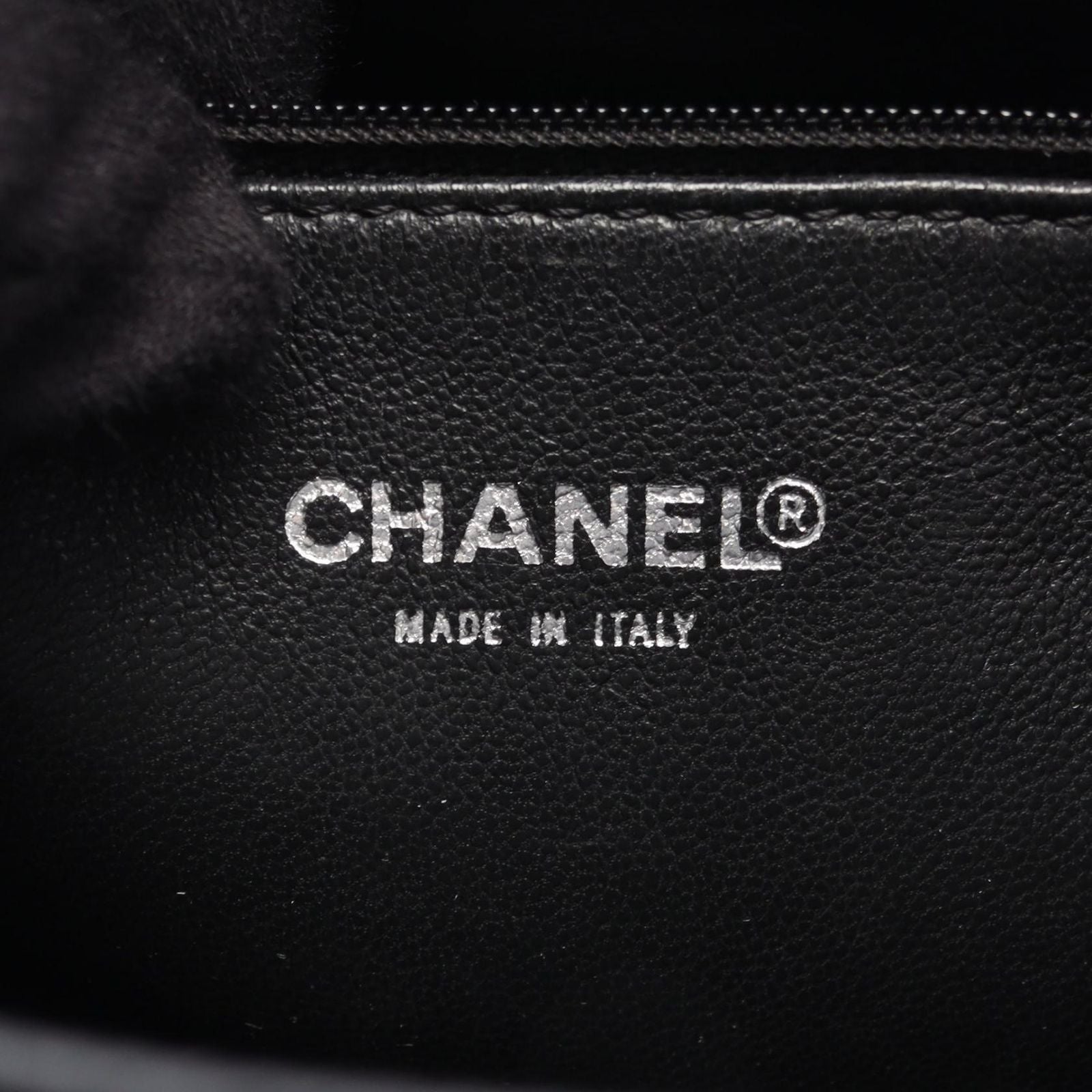 Chanel Tote Bag Reissue Black Caviar Leather — view 4