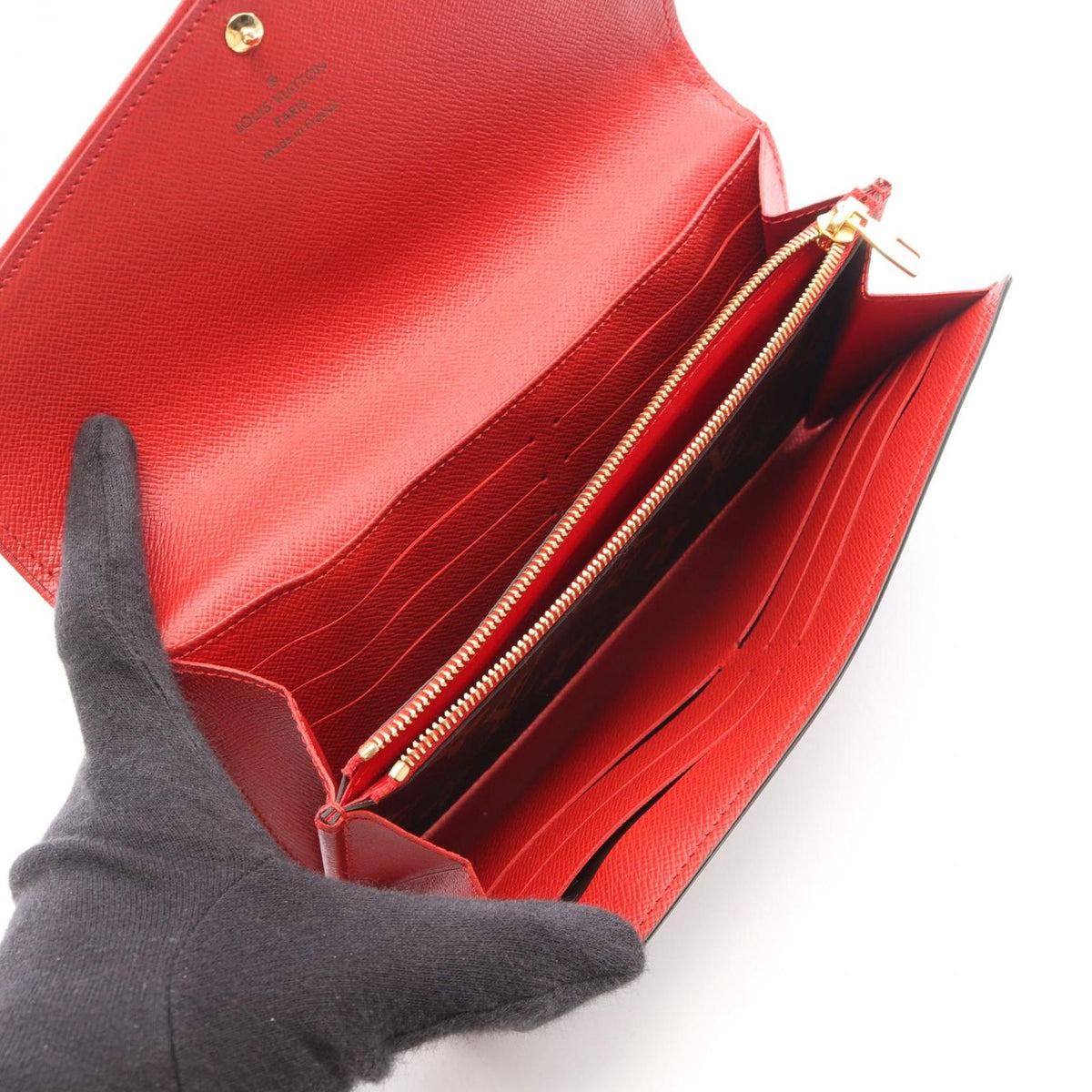 Louis Vuitton Bifold Wallet Portefeuille Sarah Retiro Cerise Leather — view 3