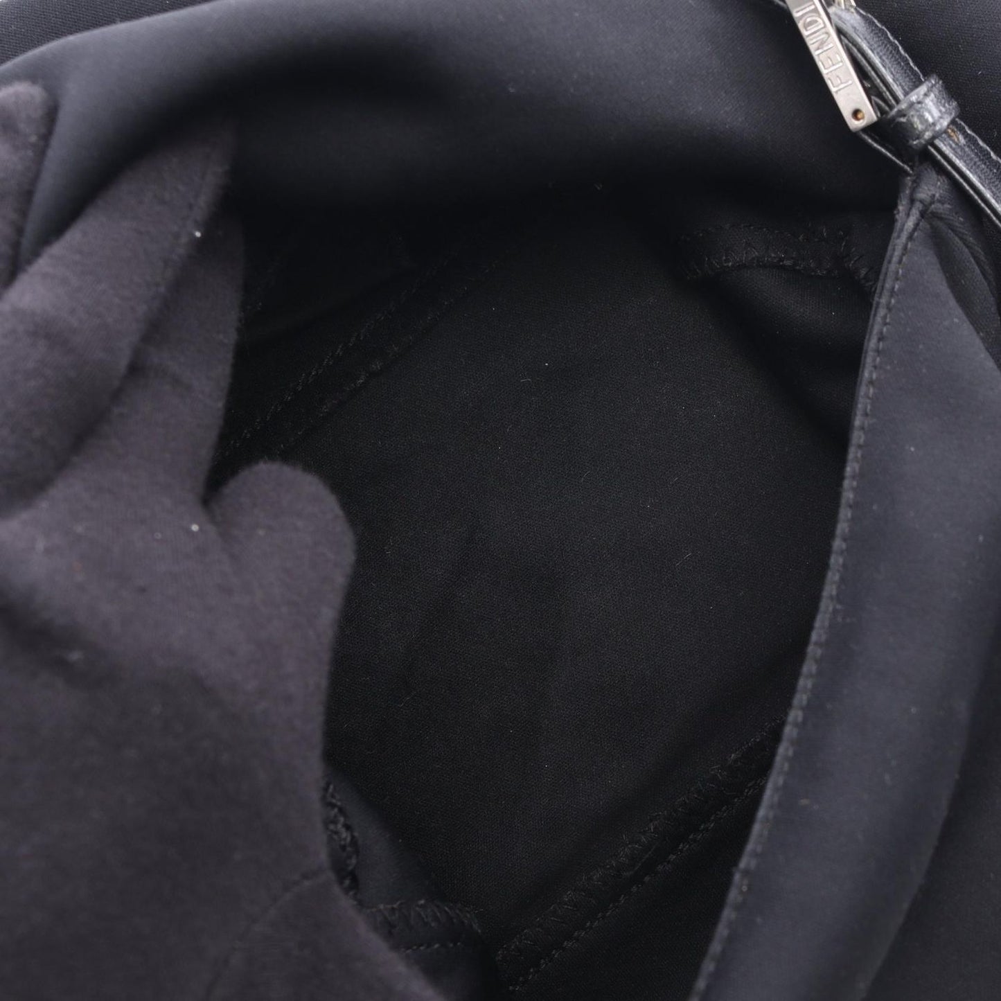 Fendi Shoulder Bag Mamma Bucket Black Leather — view 3