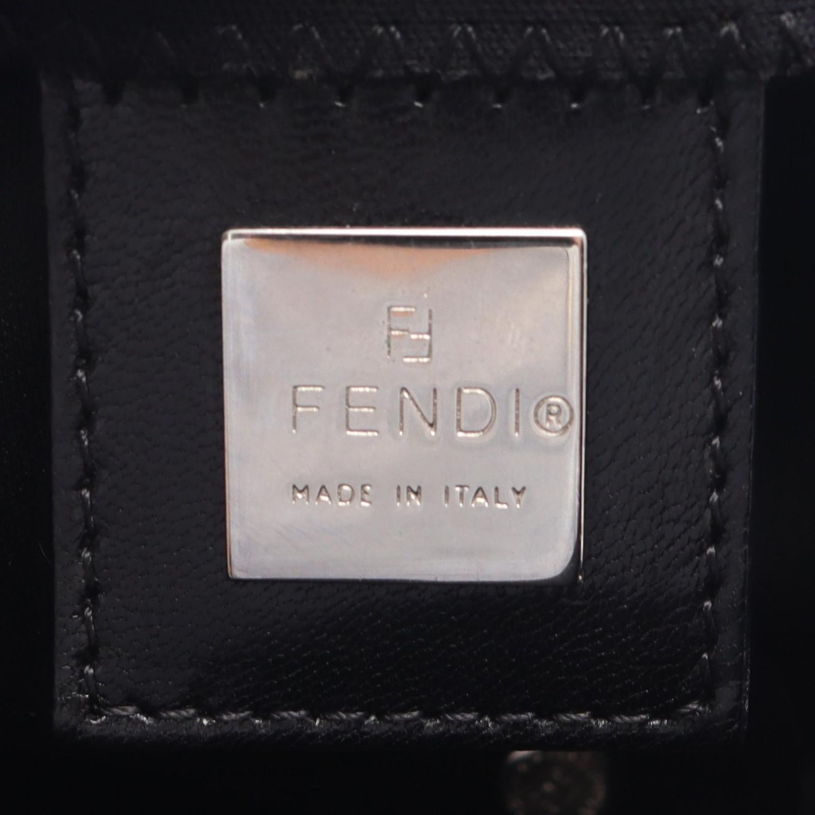 Fendi Shoulder Bag Mamma Bucket Black Leather — view 4
