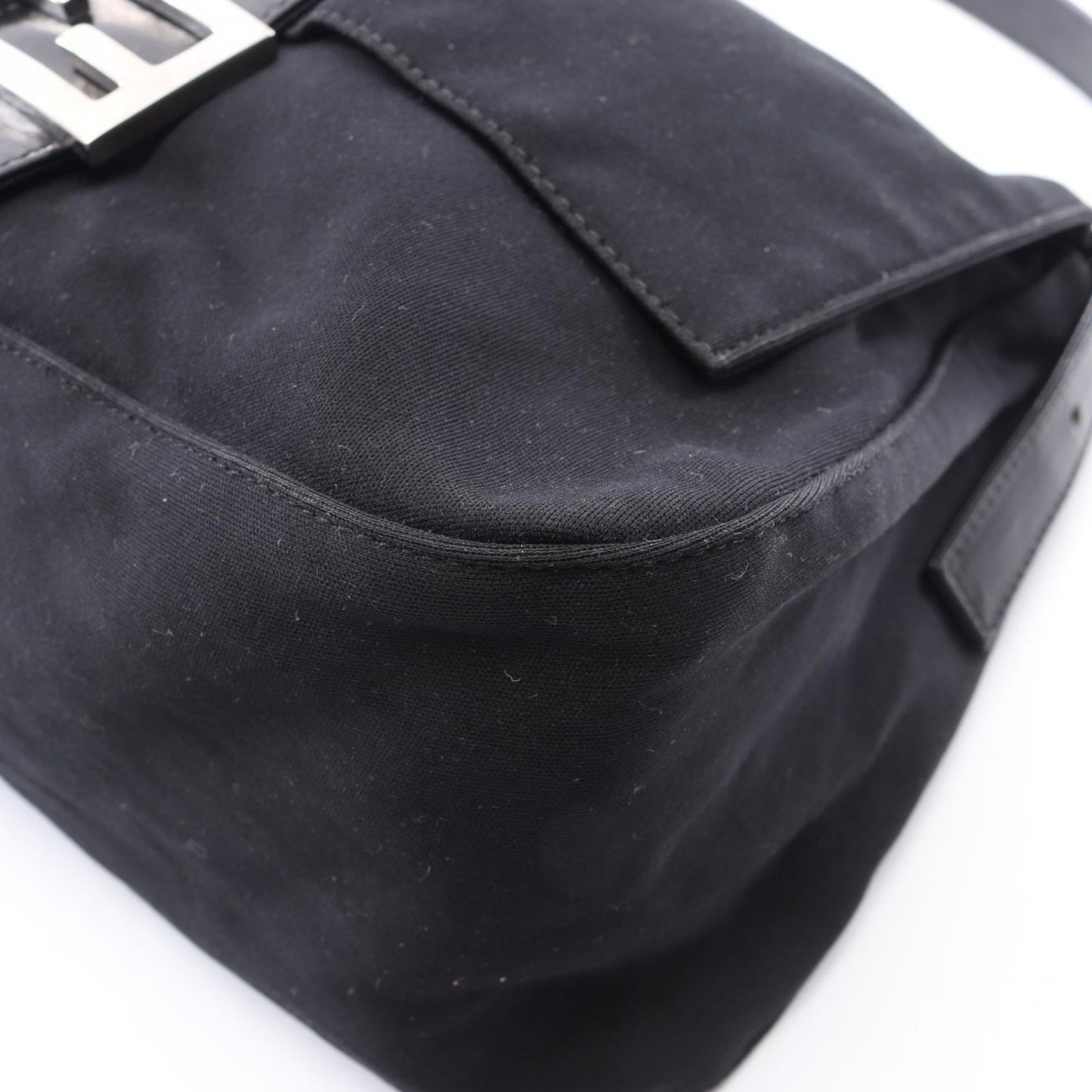 Fendi Shoulder Bag Mamma Bucket Black Leather — view 5