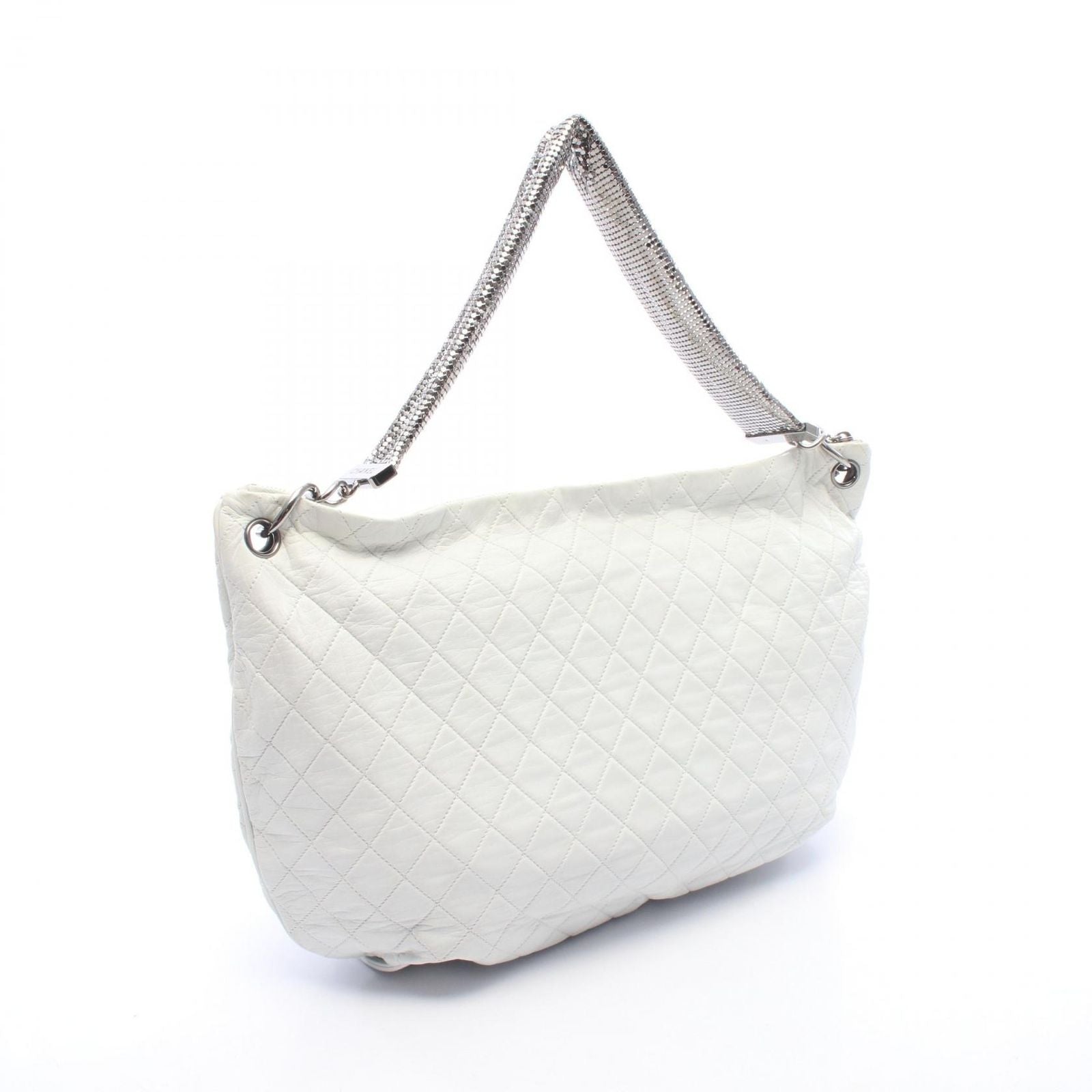 Chanel Shoulder Bag Quilted Off White Lambskin — view 2