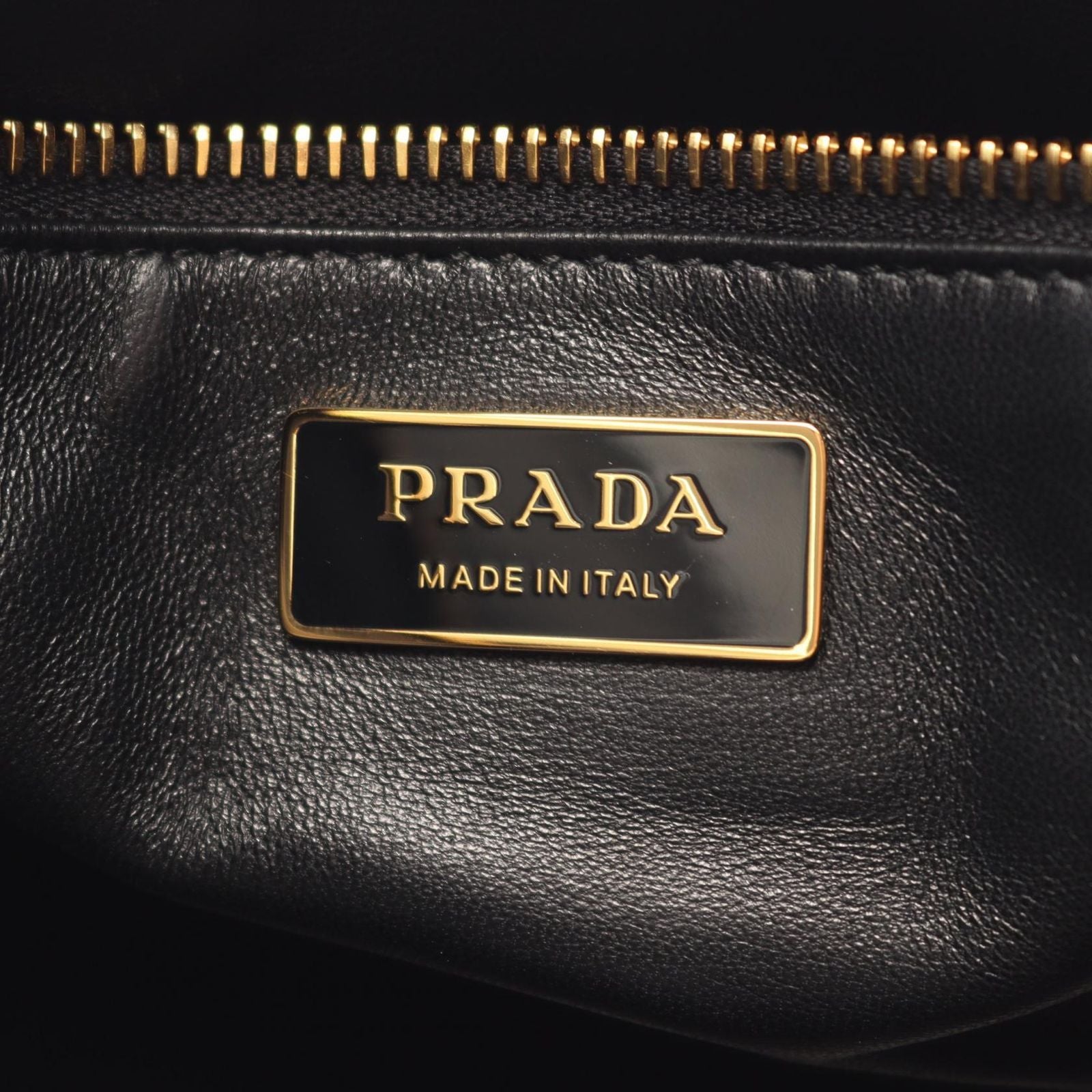Prada Shoulder Bag Emme Leather — view 4
