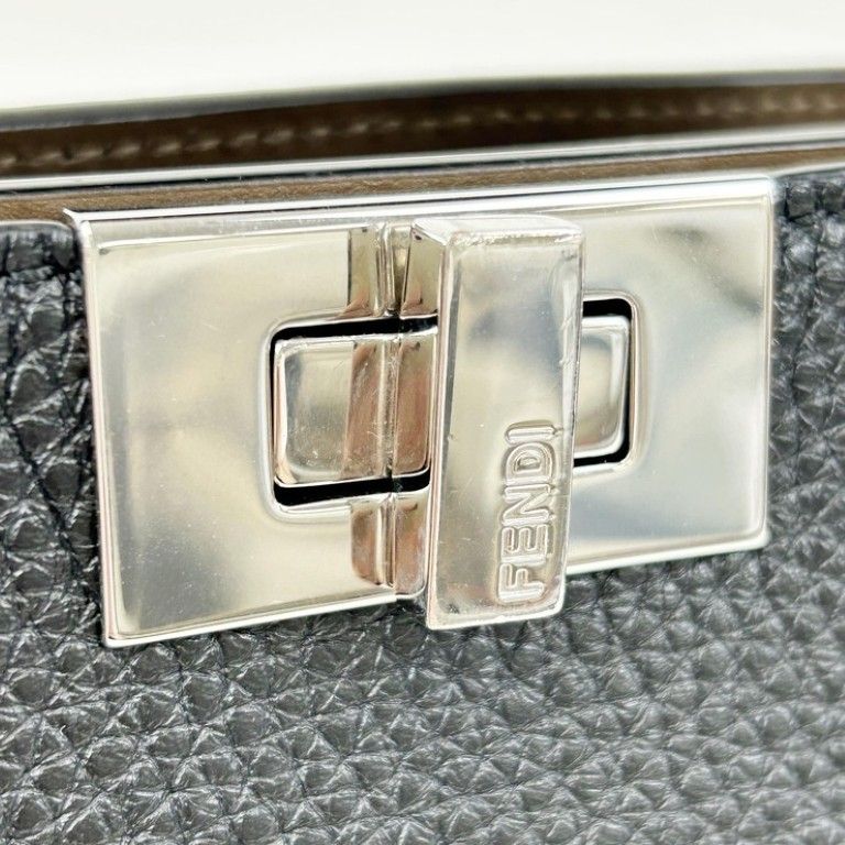 Fendi Selleria Peekaboo Icyu Small Black Leather 2-Way Shoulder Bag Silver — view 5