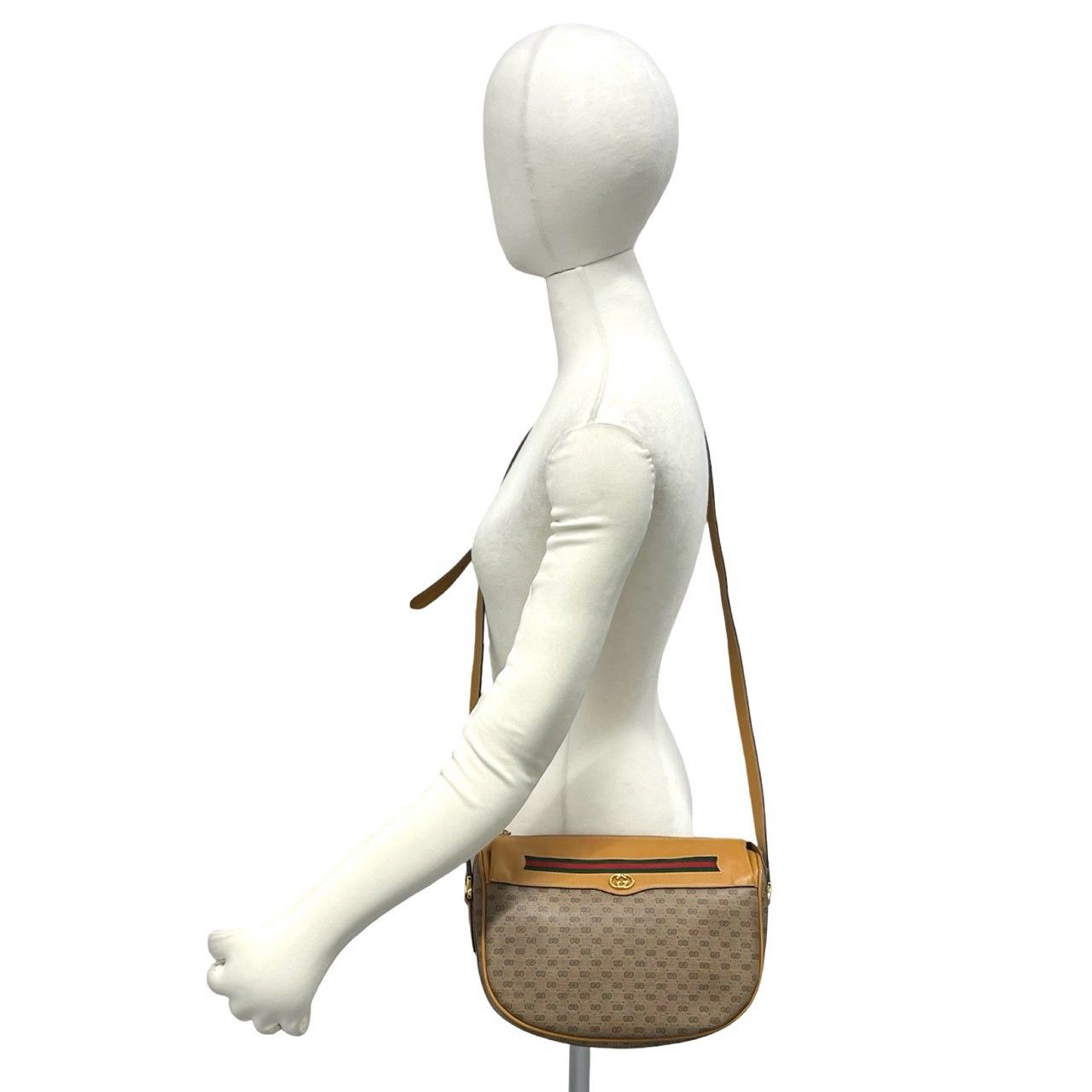 Gucci Vintage Sherry Line Micro GG Logo Leather Shoulder Bag Brown — view 2