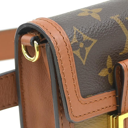 Louis Vuitton Belt Bag Dauphine BB — view 7