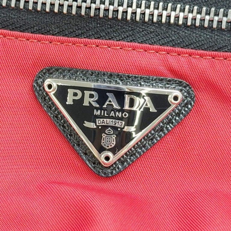 Prada Pouch Re-Nylon Arm Red Black Tessuto Nylon Triangle Logo Silver — view 8