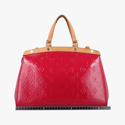 Louis Vuitton Blair MM Rose Indien Vernis Shoulder Bag — view 2
