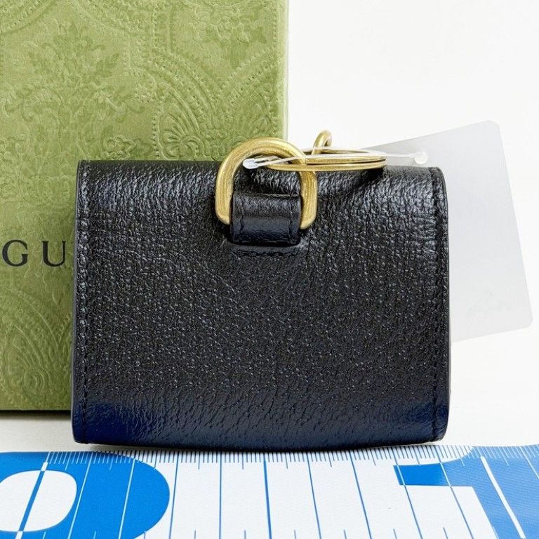 Gucci Earphones Case GG Marmont Airpods Black Leather Gold Shoulder Bag — view 2