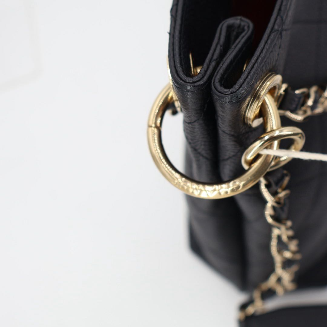 Chanel Shoulder Bag Quilted CC Logo Hobo — view 5