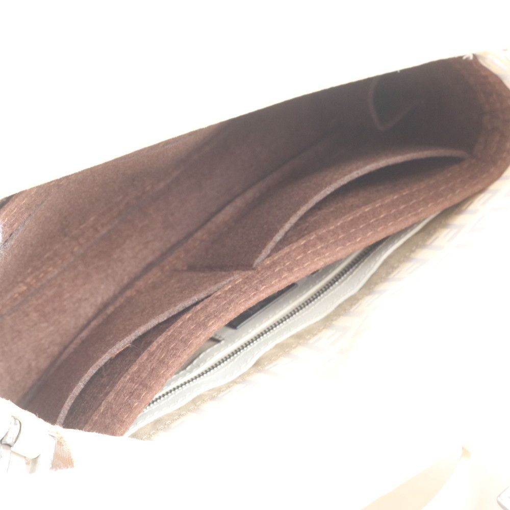 Fendi Zucca Mamma Baguette Bucket Leather Shoulder Bag — view 7